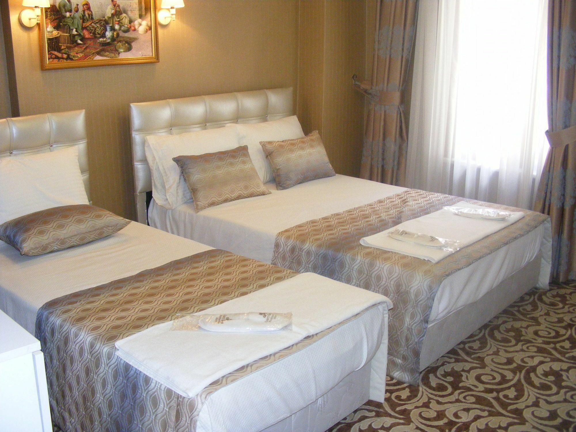 Rosalie Palace Otel 2*