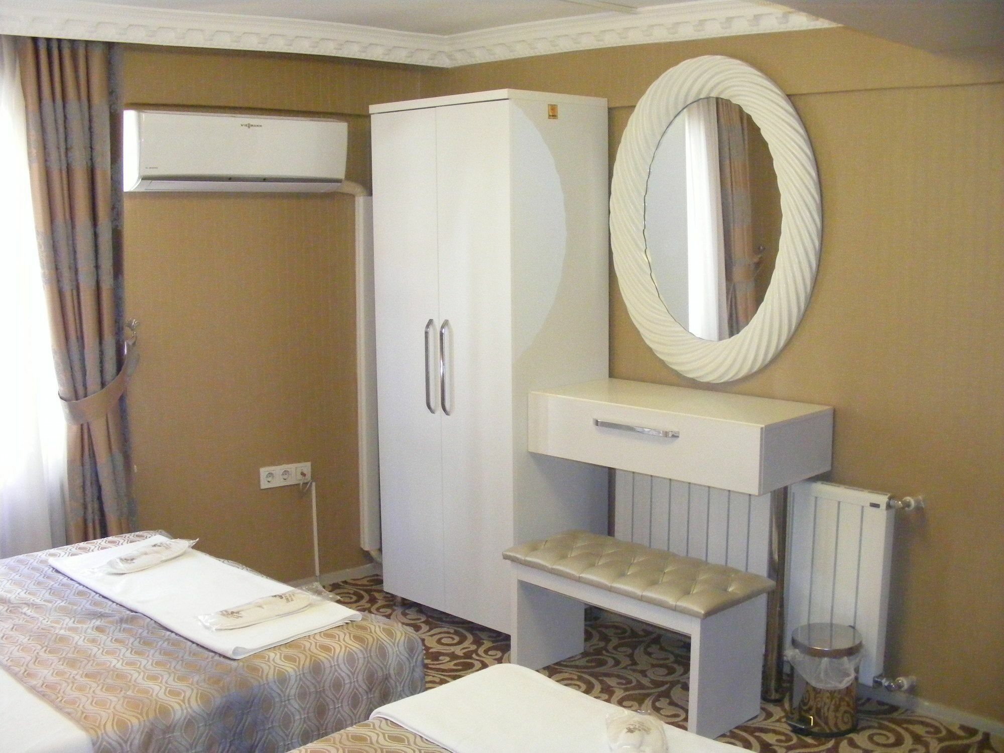 Otel Rosalie Palace 2*