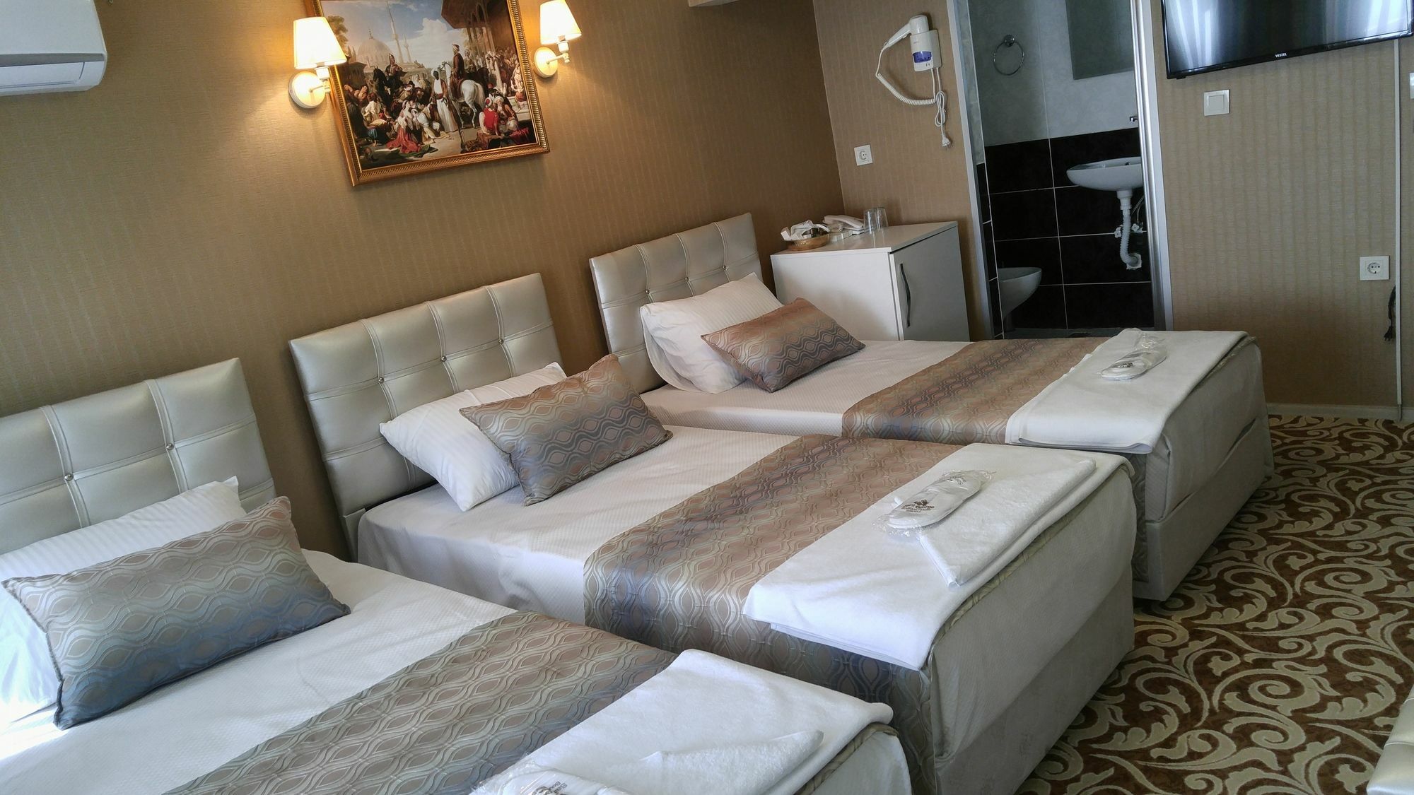 Otel Rosalie Palace 2*