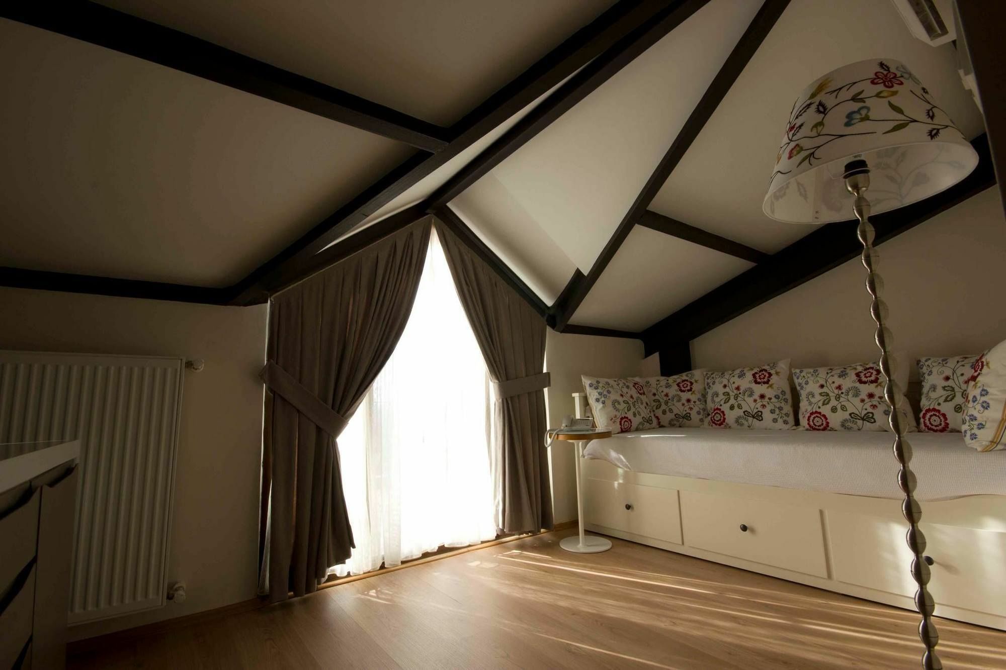 Calanthe Hotel 3*