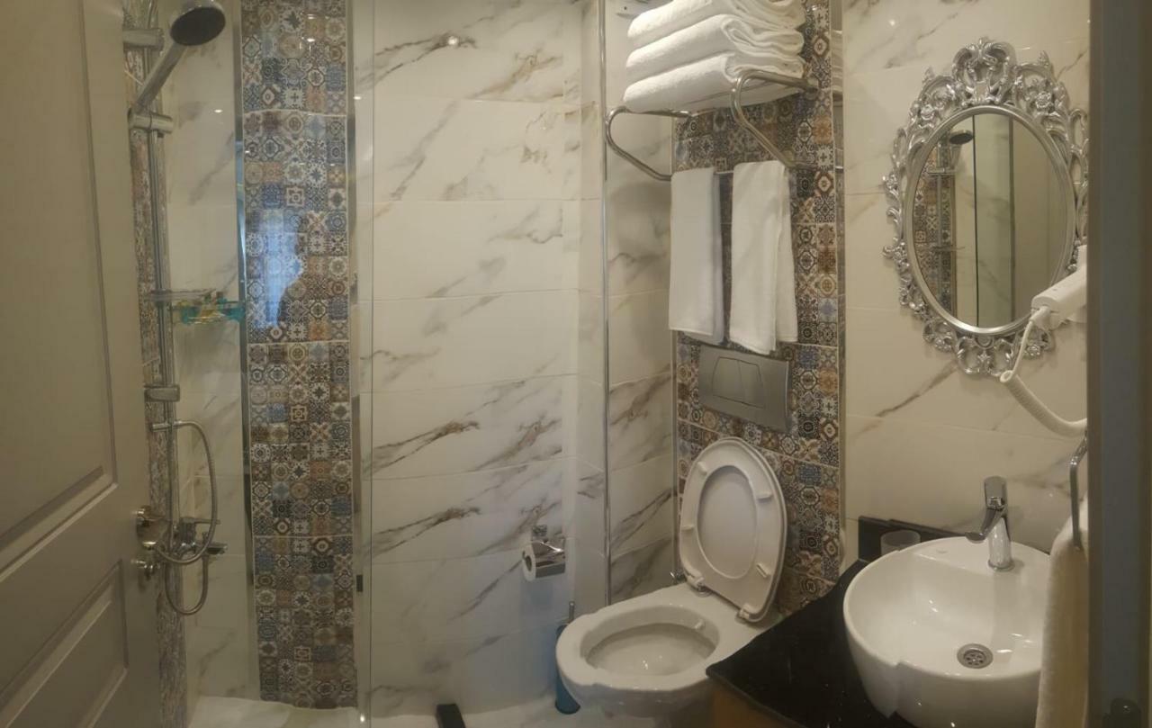 Bueyuek Hamit Aparthotel