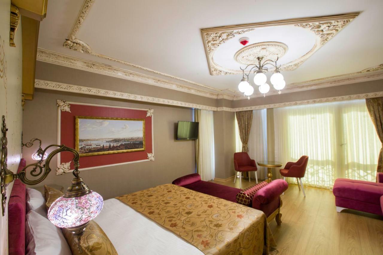 Empire Hotel