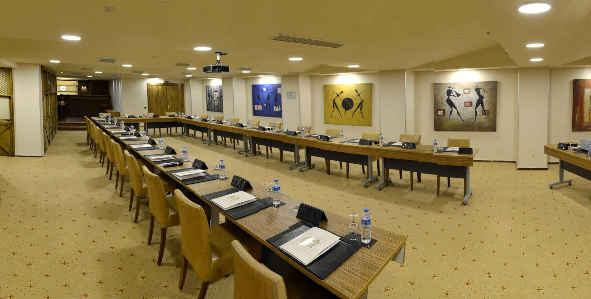 Buyuk Keban Hotel 3*