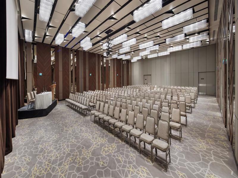 Hilton Garden Atatürk Airport Otel 4*