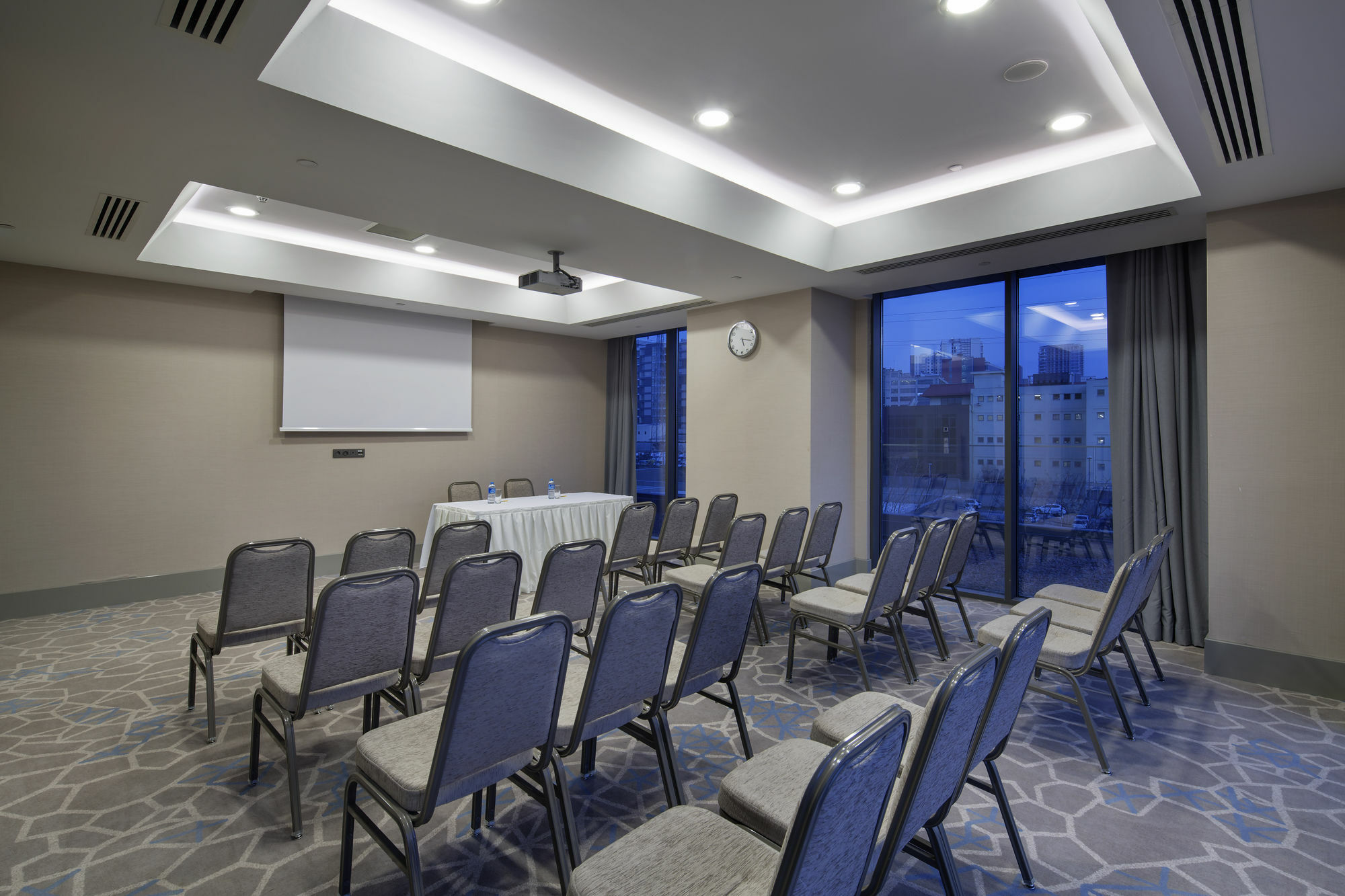 Hilton Garden Atatürk Airport 4* İstanbul