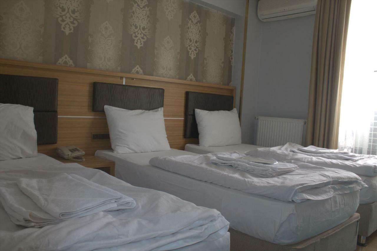 Grand Lara Hotel 2*