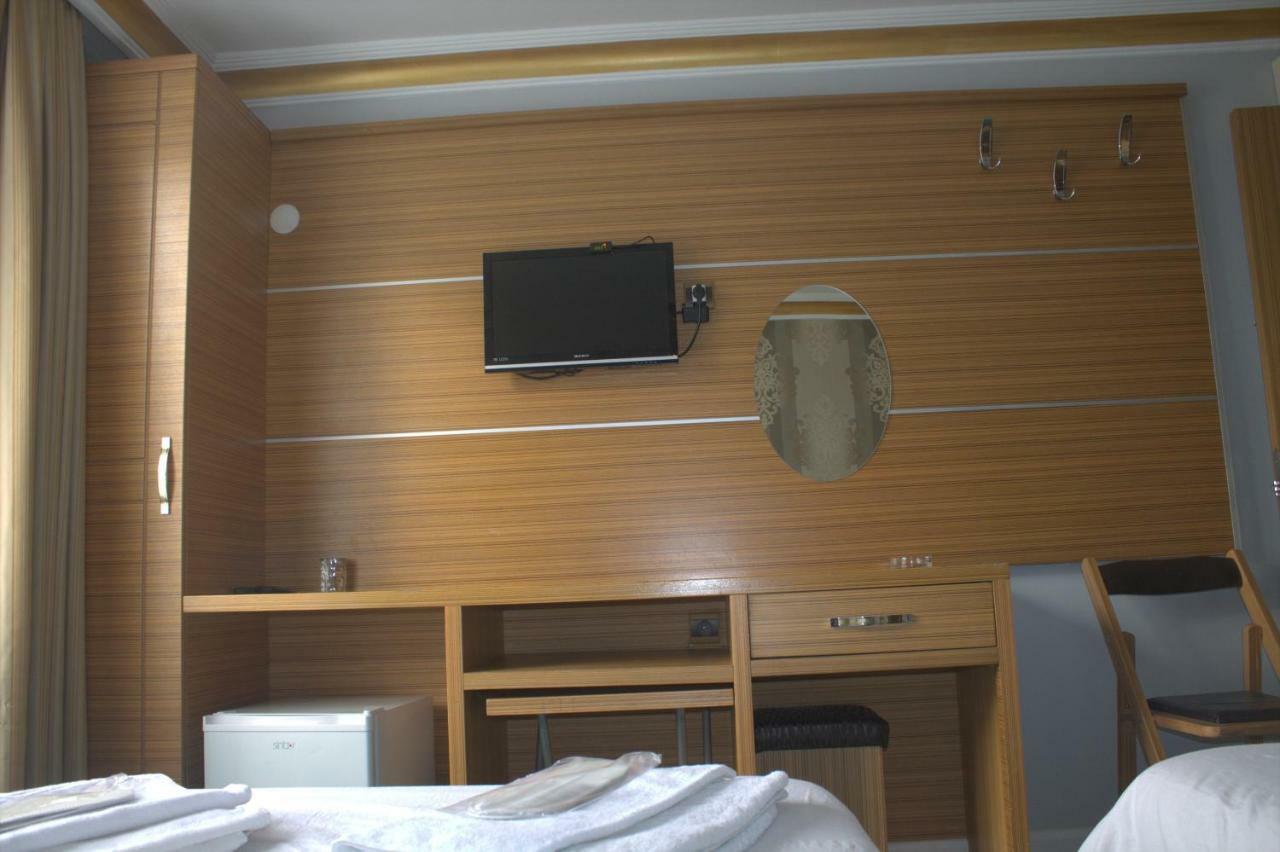 Grand Lara Hotel 2*