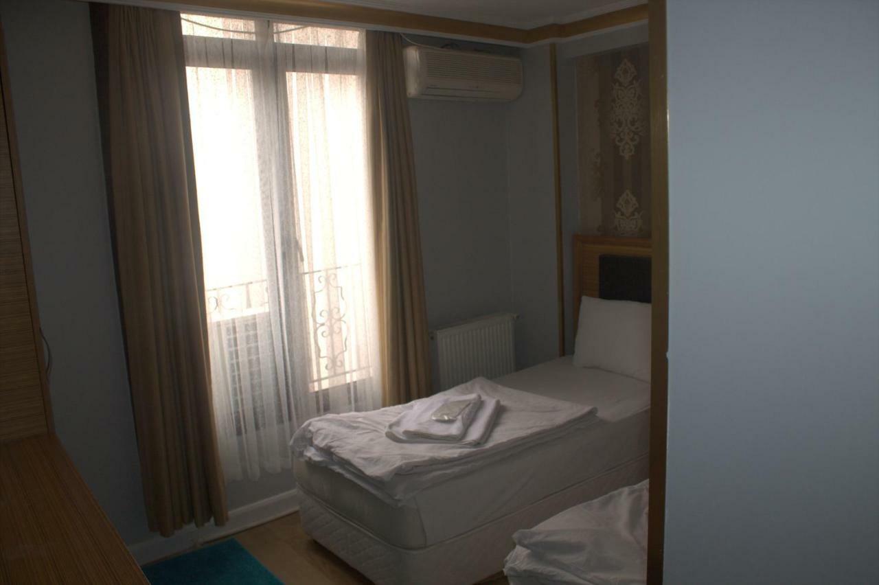 Grand Lara Hotel 2*