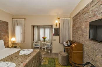 By Murat Royal Galata 3* Istanbul