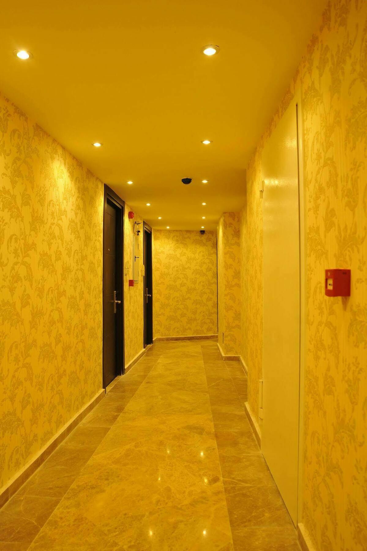 Hotel Comfort Elite Old