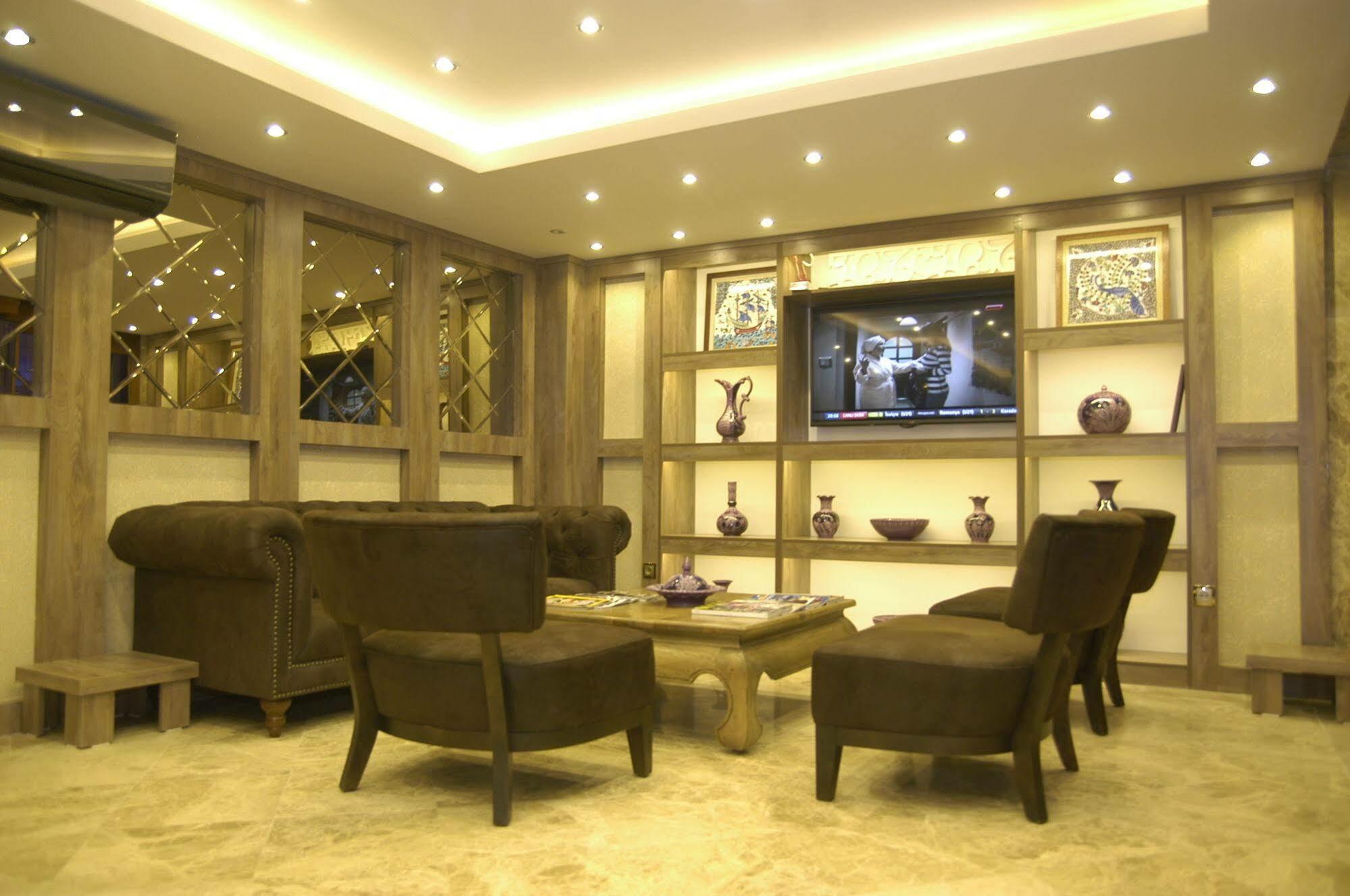 Hotel Comfort Elite Old 3*
