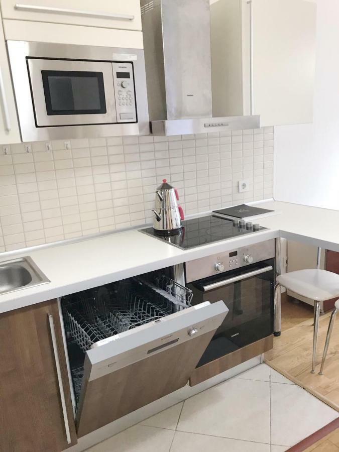 Koza Apartment, Next To Akbati Shopping Mall And Tennis Court Soul Entertainment *