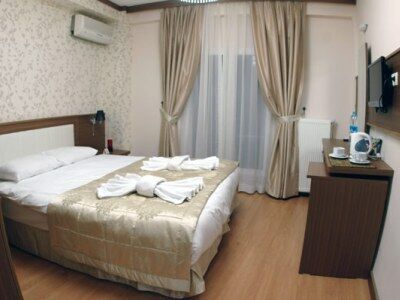 Flower Palace Hotel