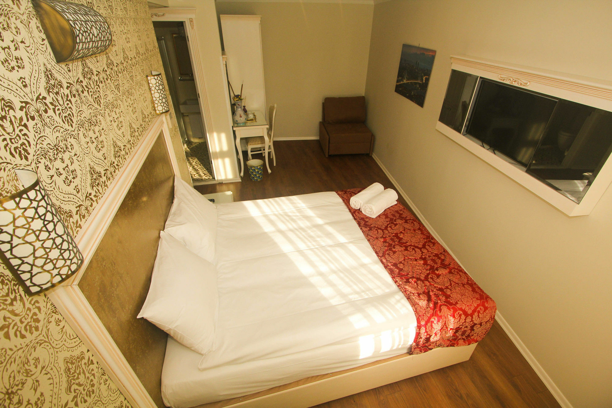 Venue Old 2*