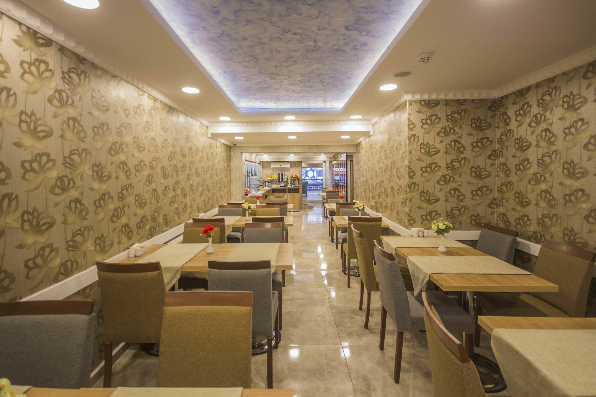 Otel Bestur