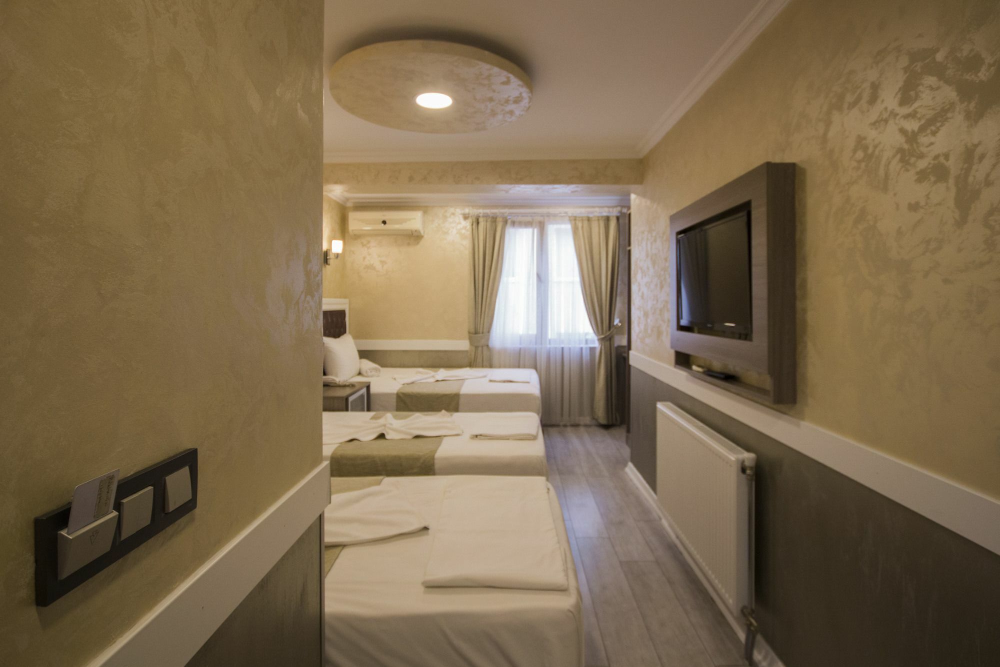 Bestur * İstanbul