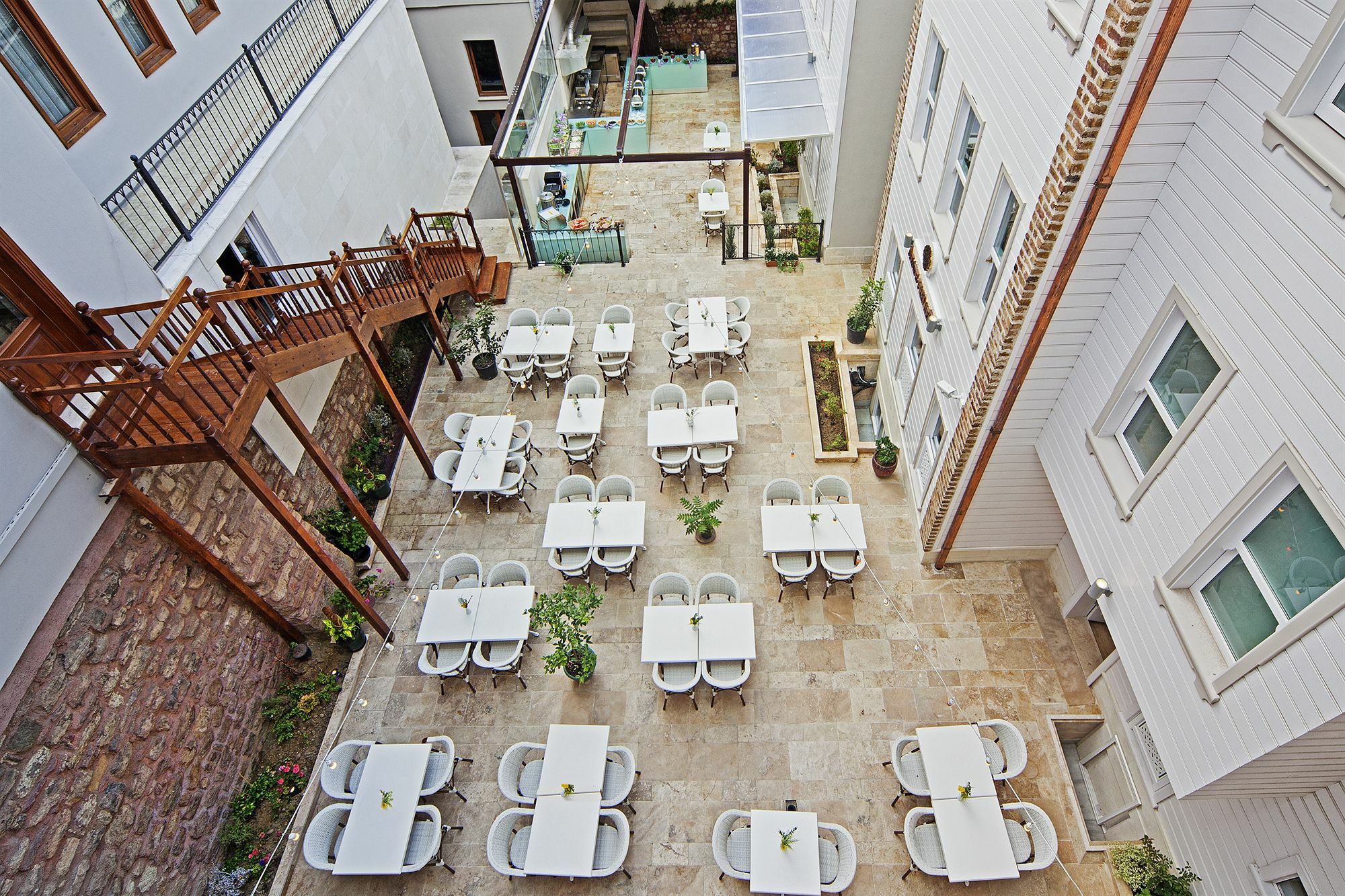 Azade Premier Otel 3*