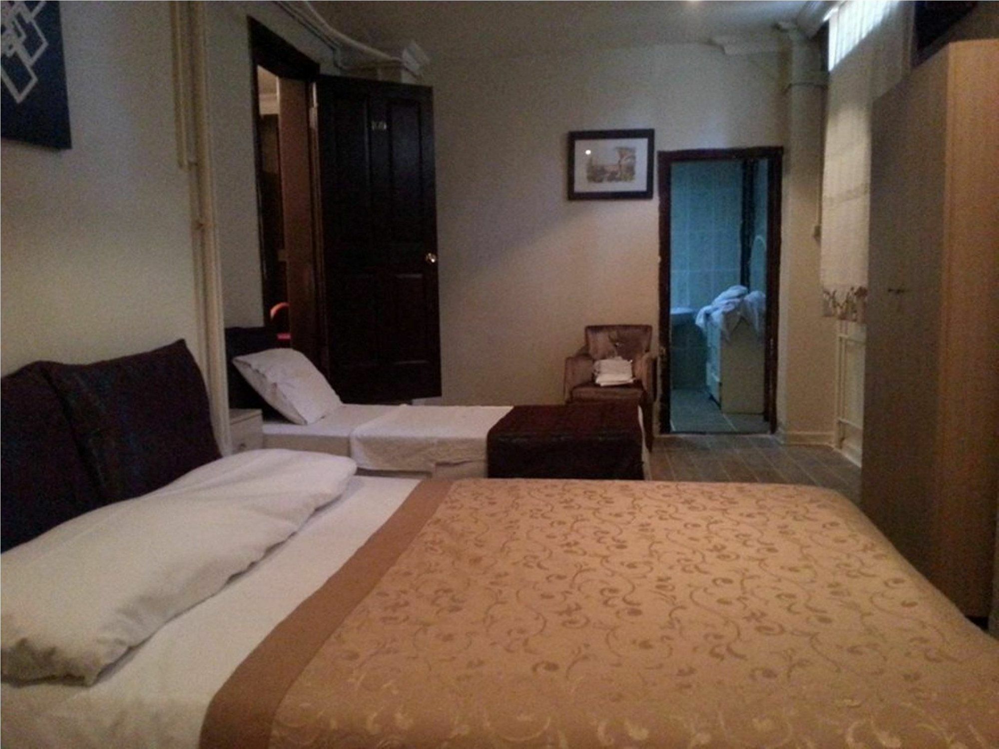 Esra Sultan Petrol 3* Istanbul