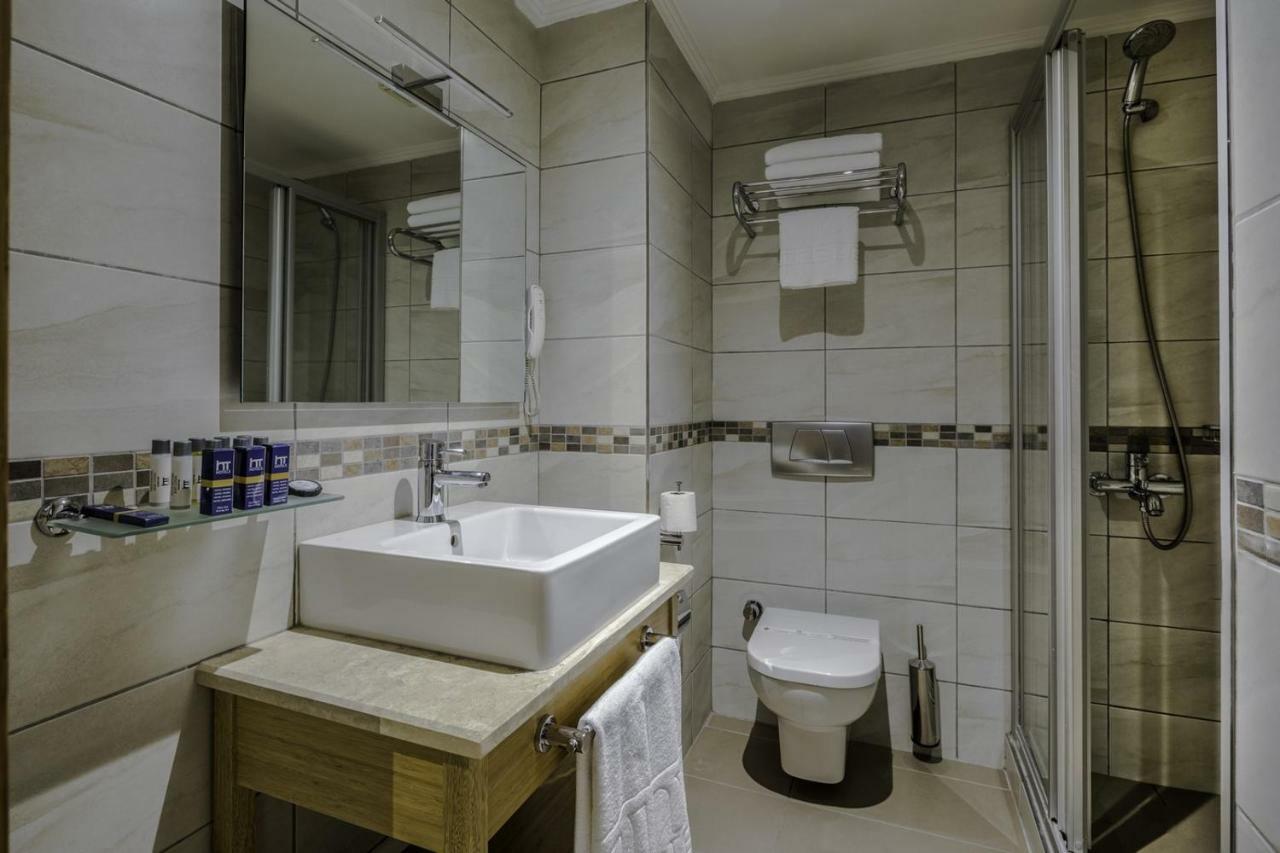 Venera Old Otel 4*