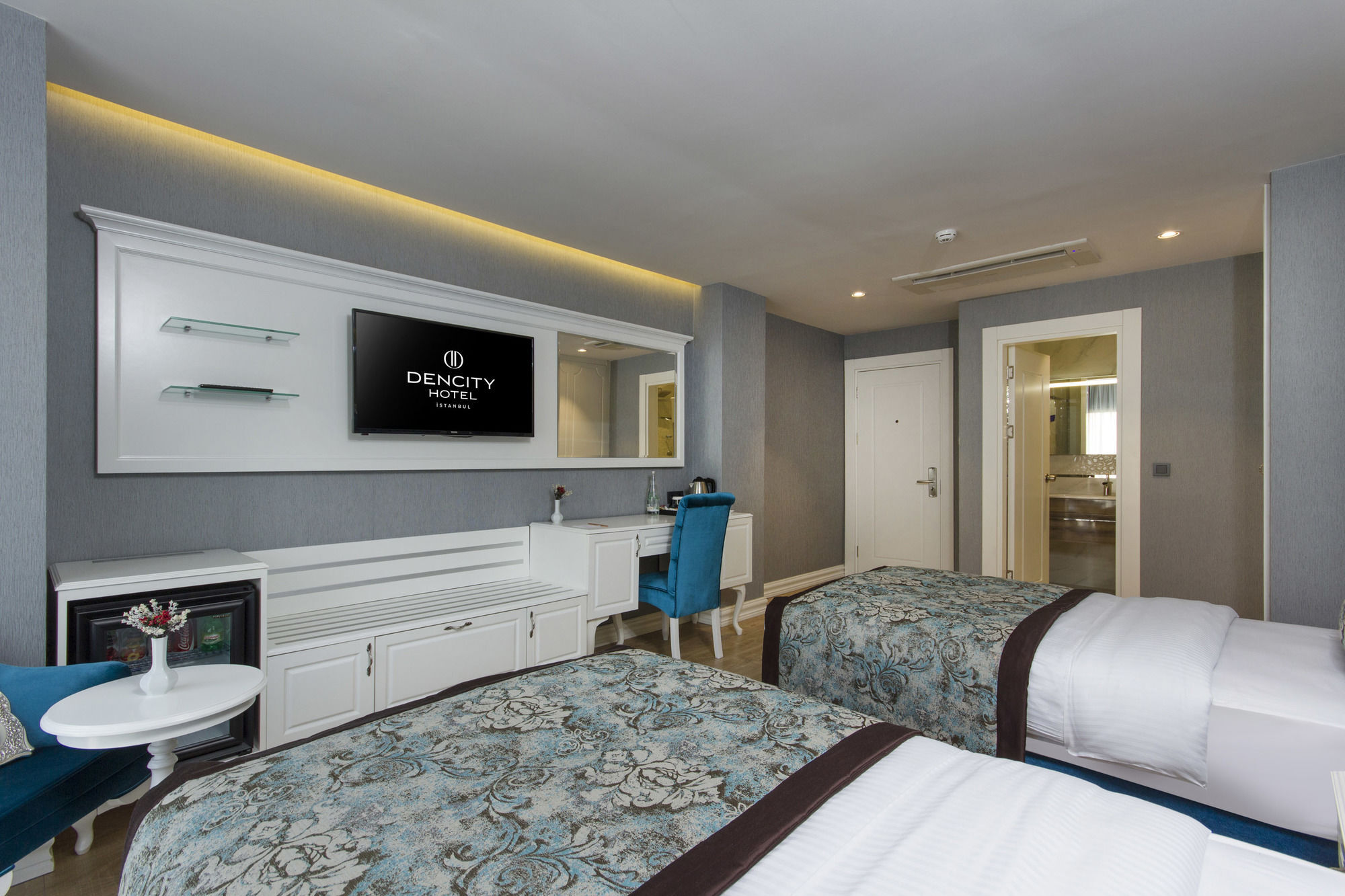 Dencity & Hotel