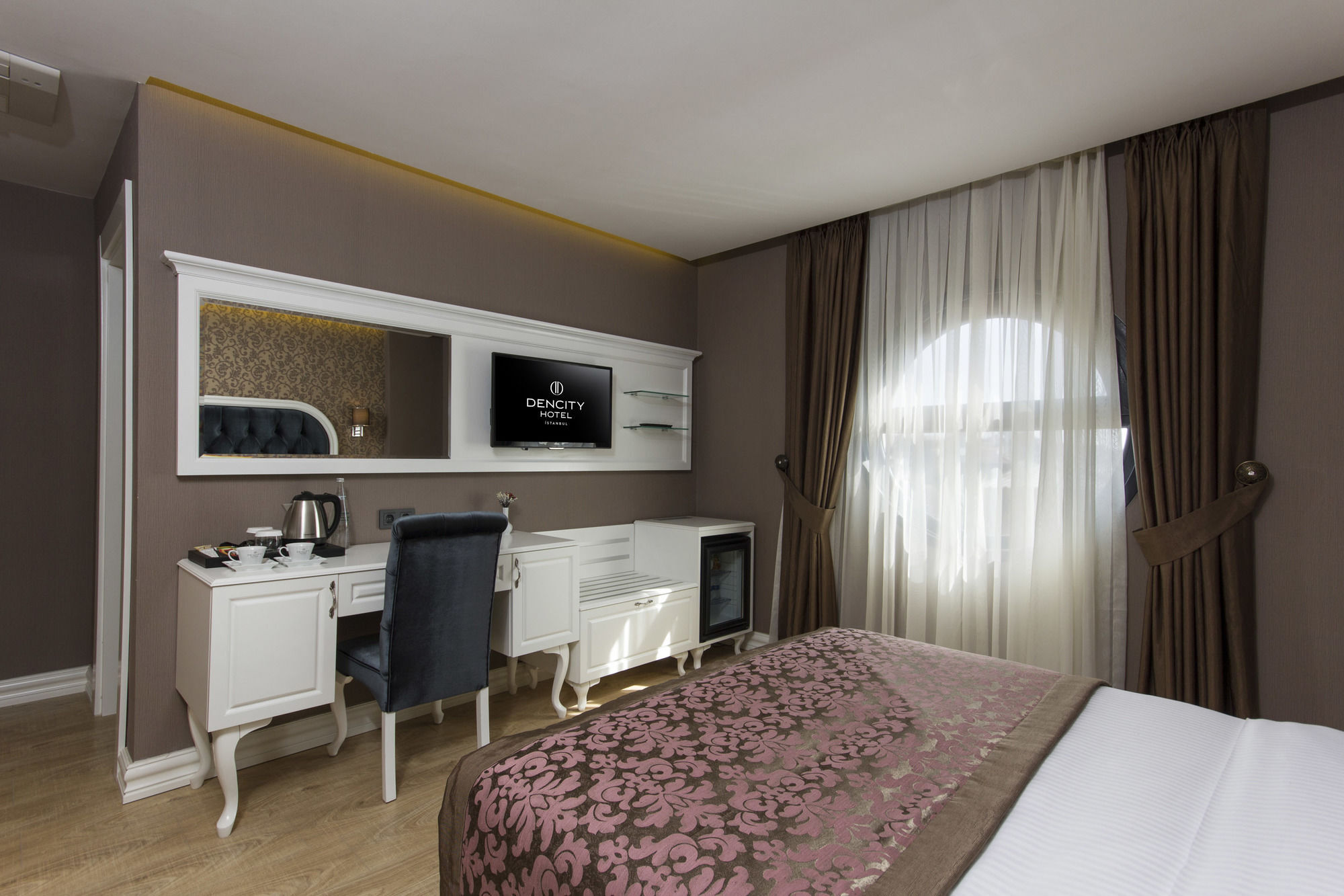 Hotel Dencity &