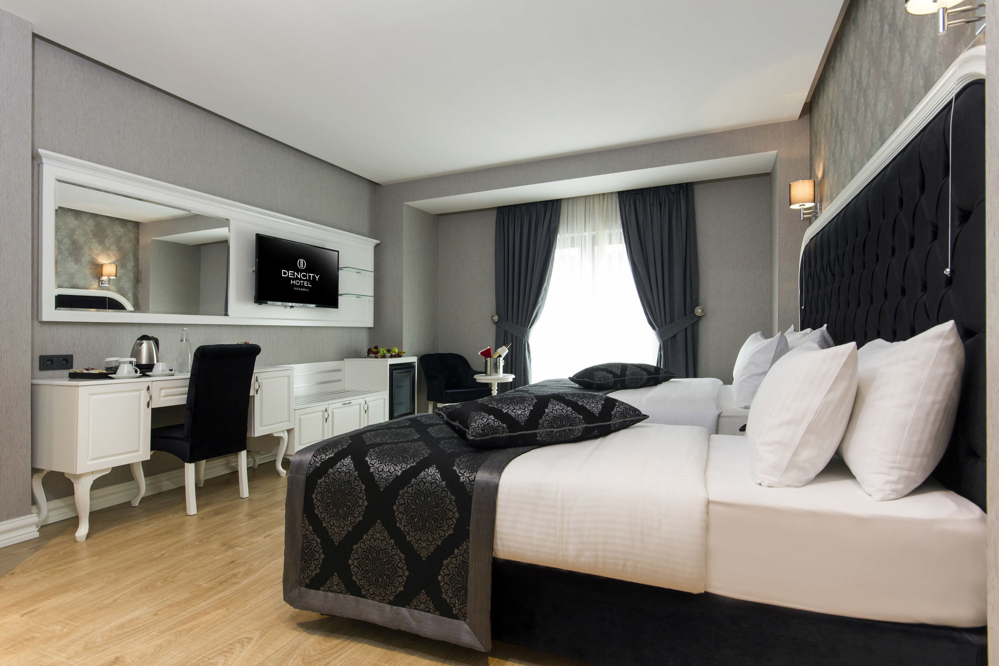 Dencity & Hotel