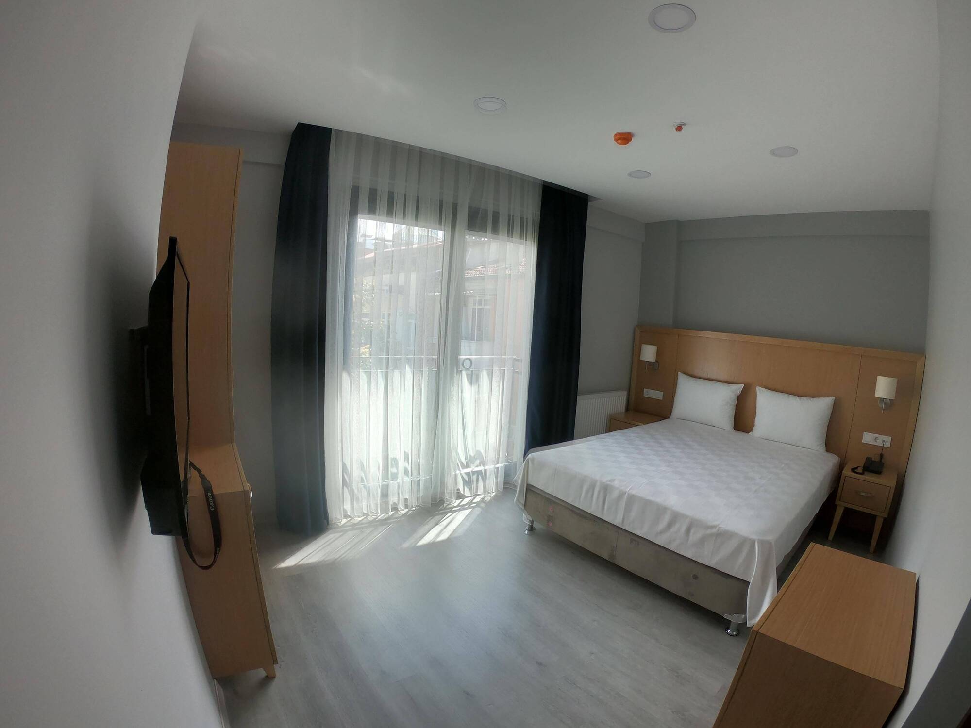 Hotel Liberi Taksim 3*