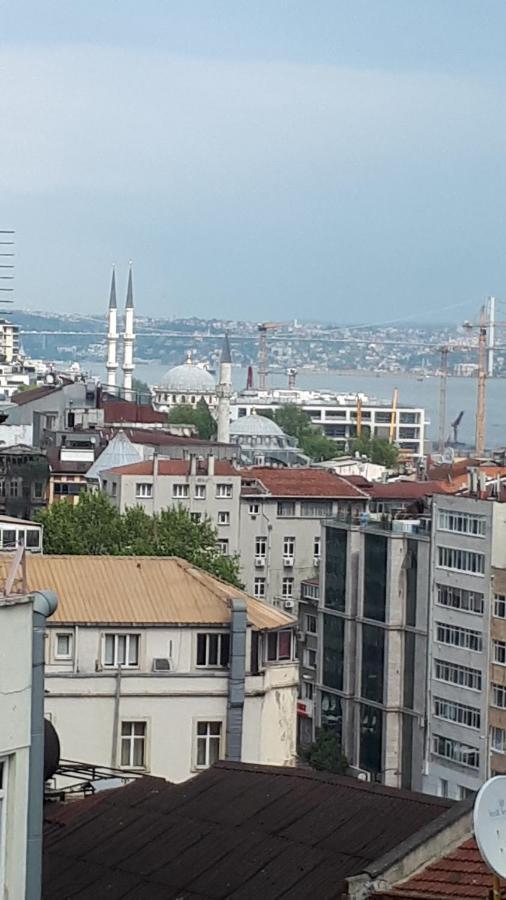Waterfall Apartment Istanbul