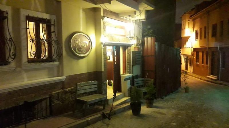 Hotel Berce 2*
