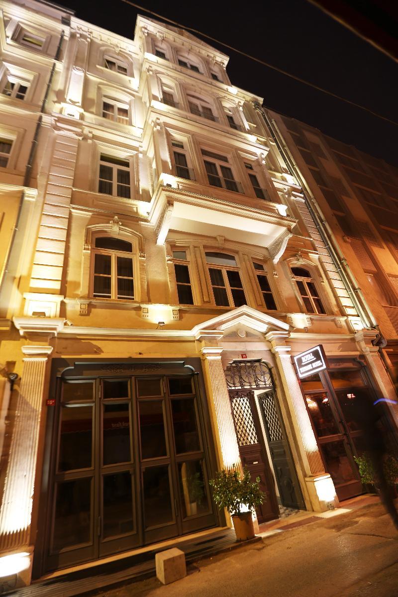 Royal Tophane 3*