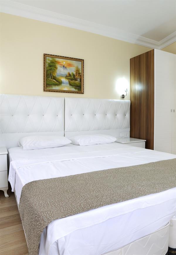 Ekim Apartment