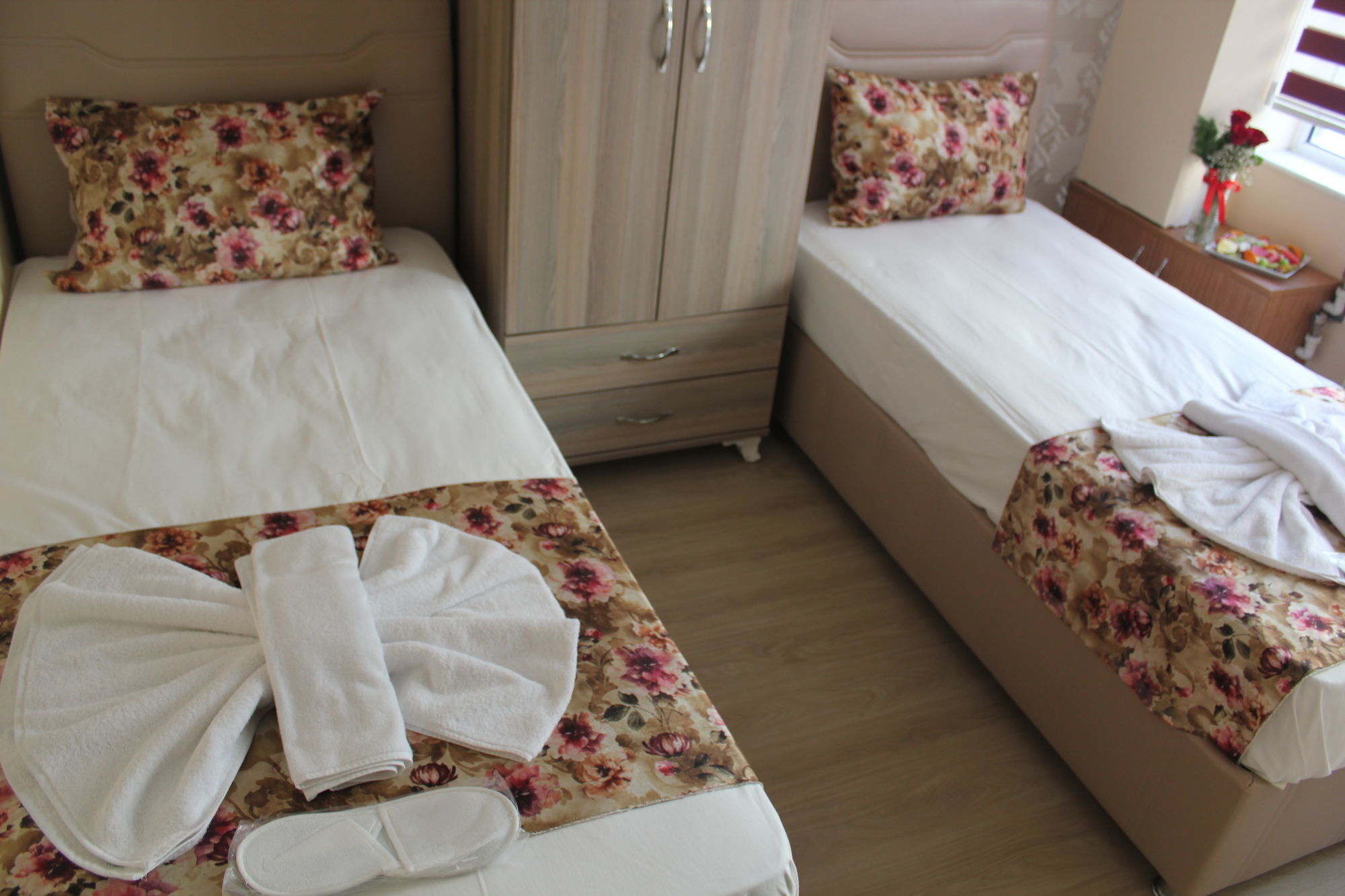 Goeruer Hotel 3*