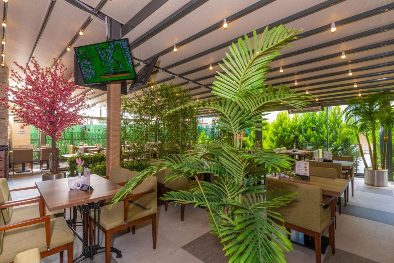 Land Park 4* Istanbul