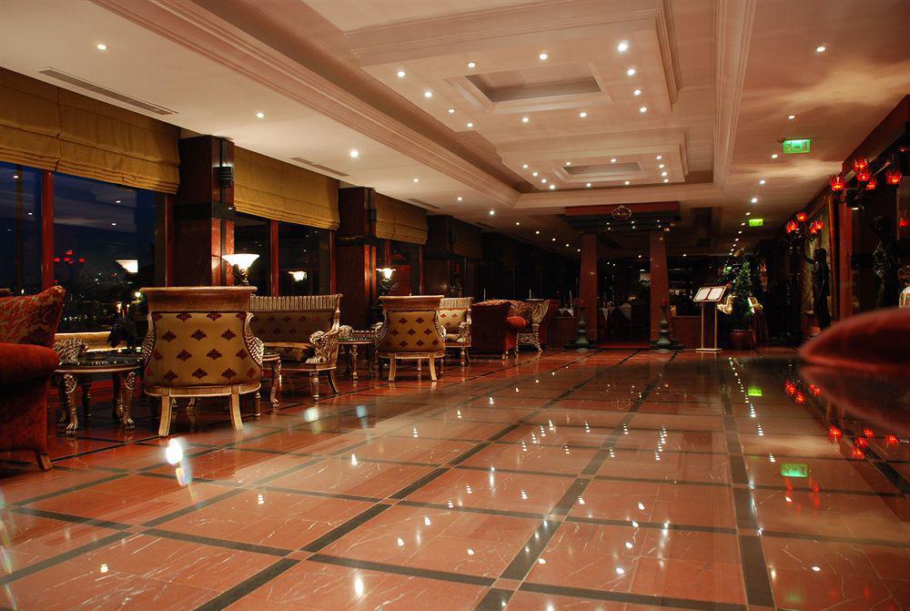Sozbir Royal Hotel 3*