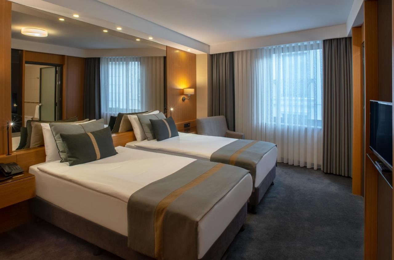 Otel Tan - Special Category