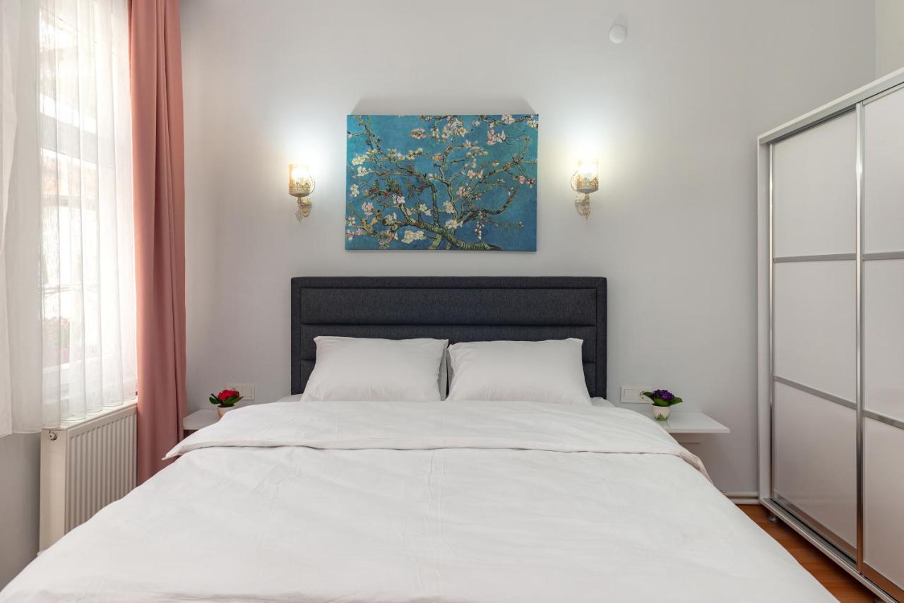 Dualis 2* Istanbul