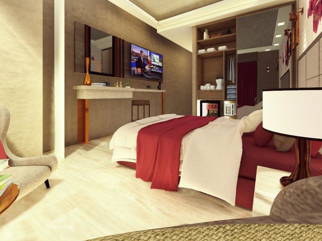 Hotel Europlaza 4*