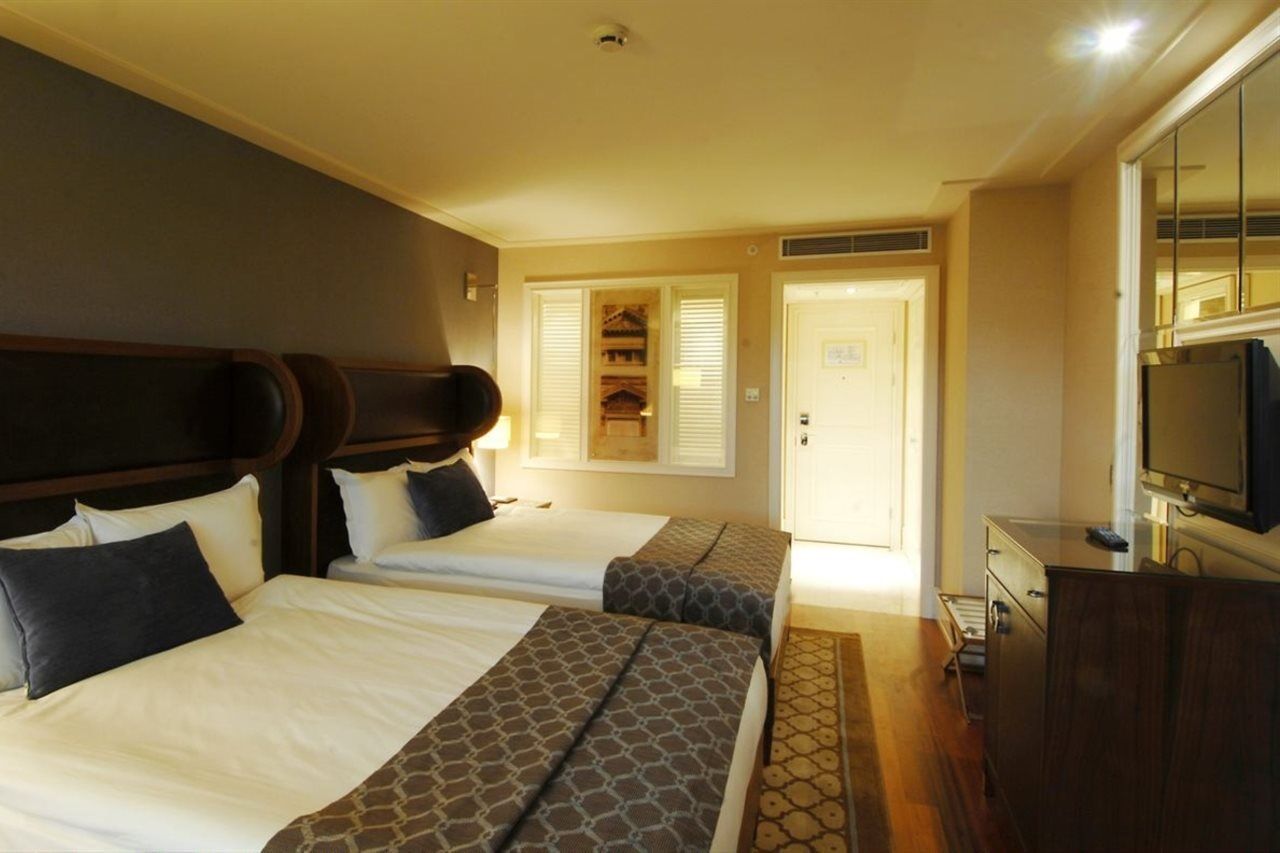 Titanic Taksim 4* Istanbul