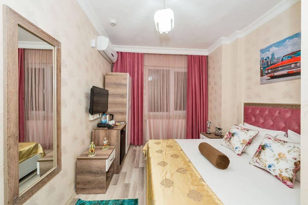 Orange Airport Hotel