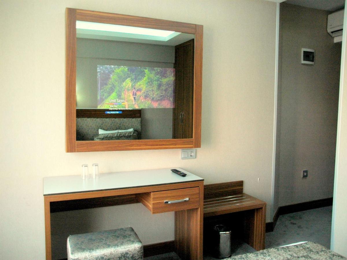 Hotel Buyuk Paris 3*