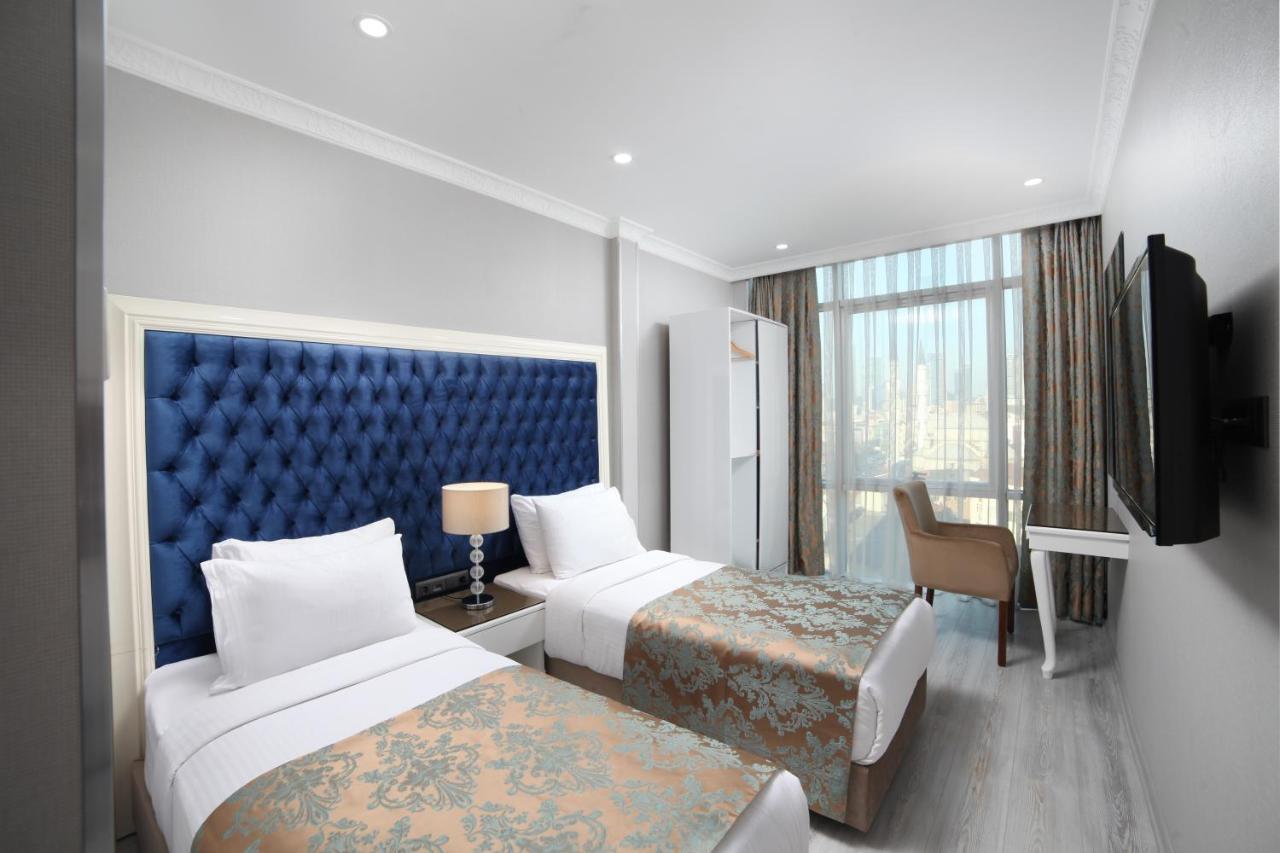 White Monarch Hotel 4*