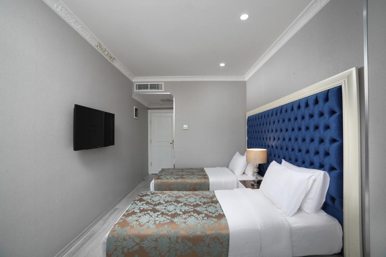 Hotel White Monarch 4*