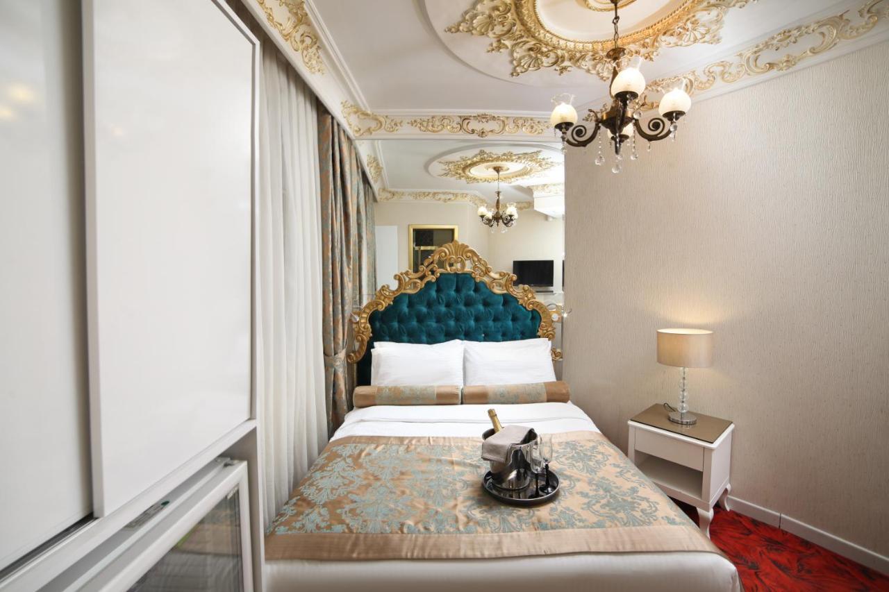 White Monarch Hotel 4*