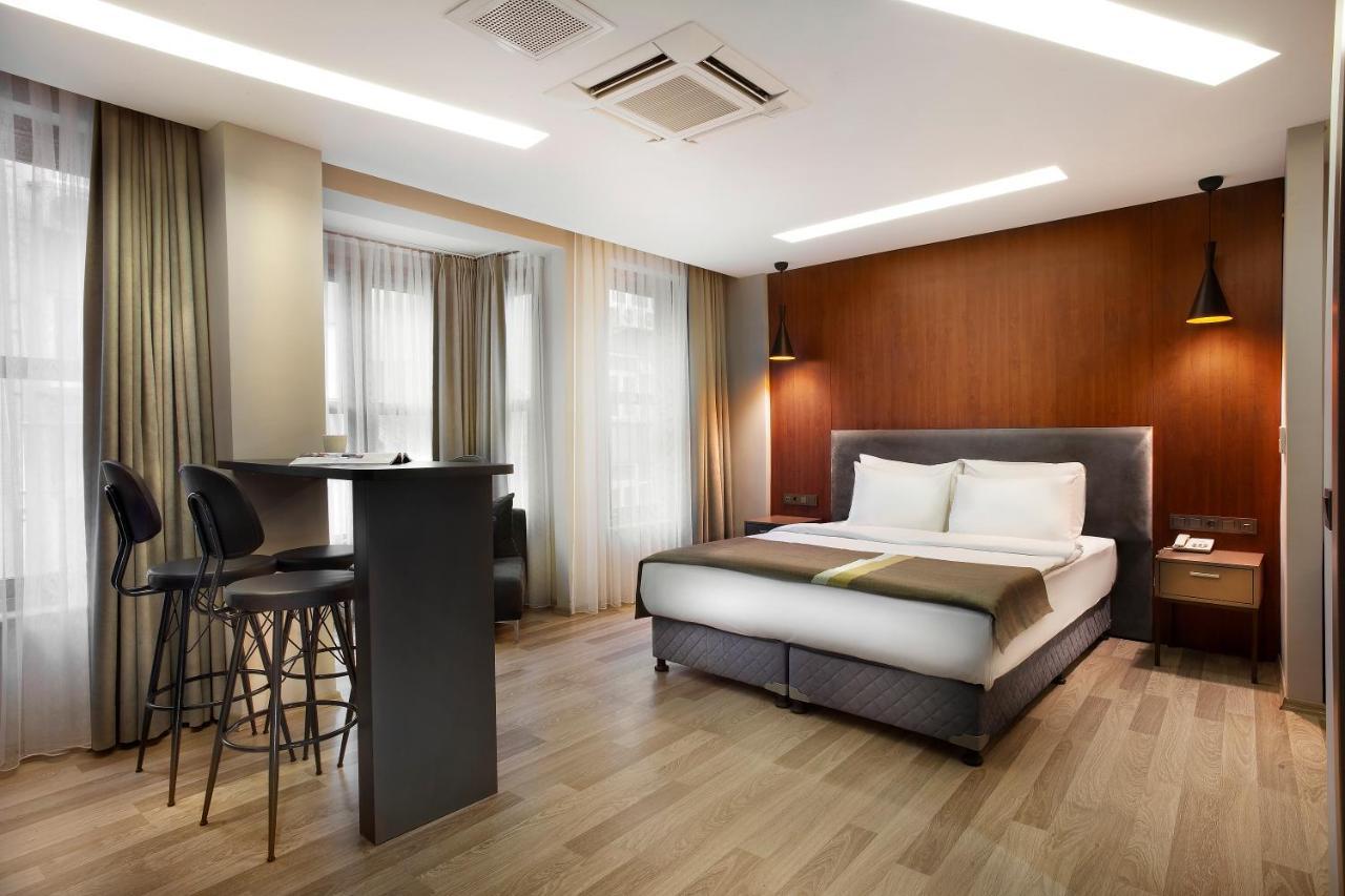 Blueway Aparthotel