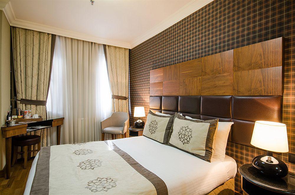 Arden Park & 4*