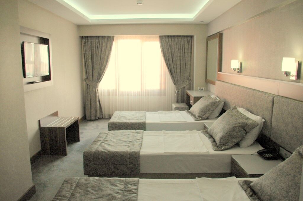 Buyuk Paris 3* Istambul