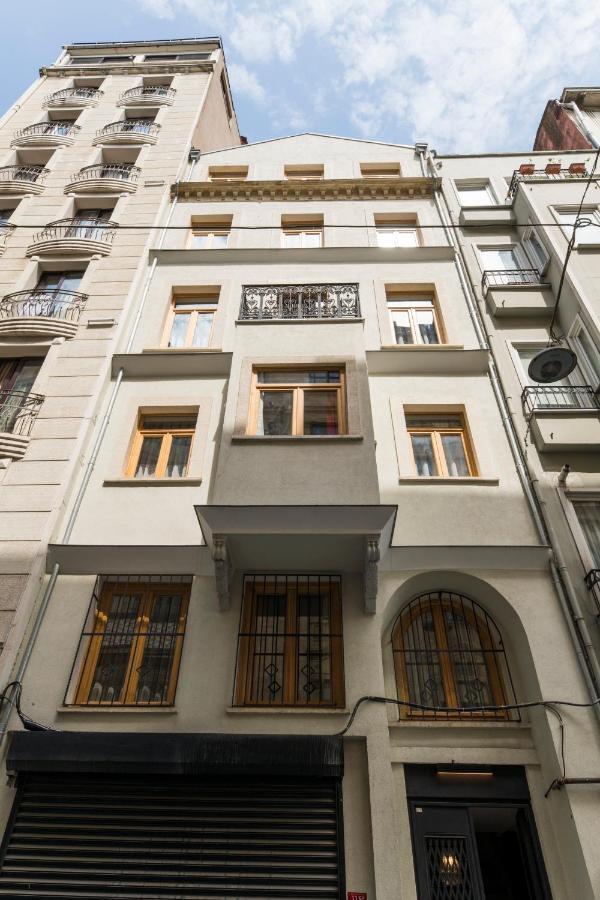 Aparthotel Amalia By Oval