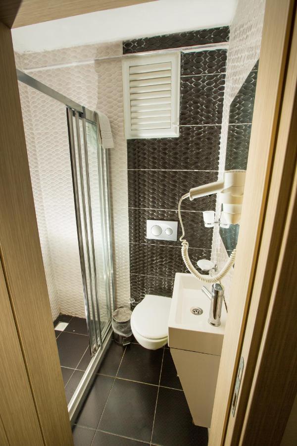 Honey Hotel 2*