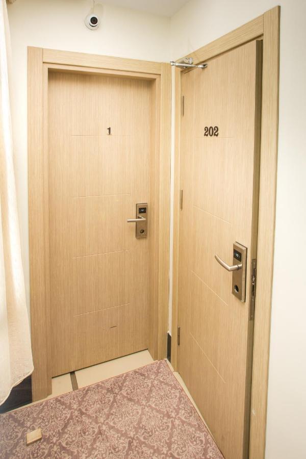 Honey Hotel 2*