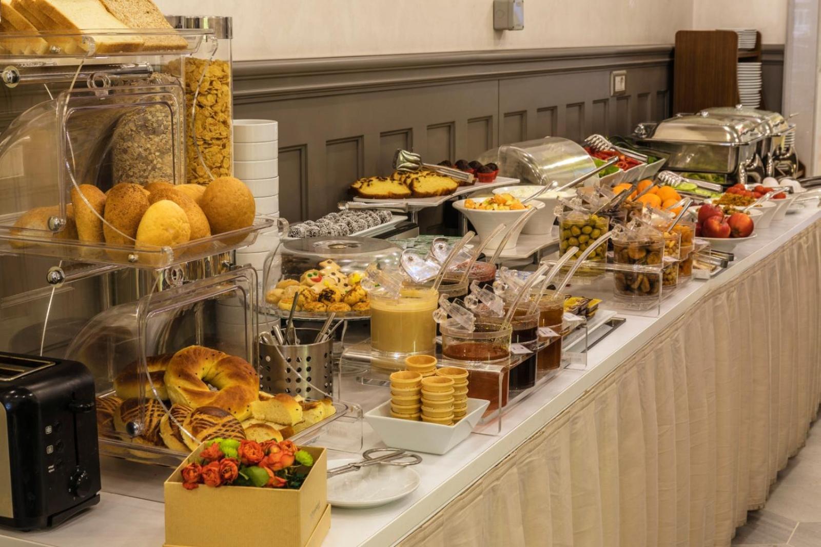 Meroddi Bagdatliyan Hotel 3*